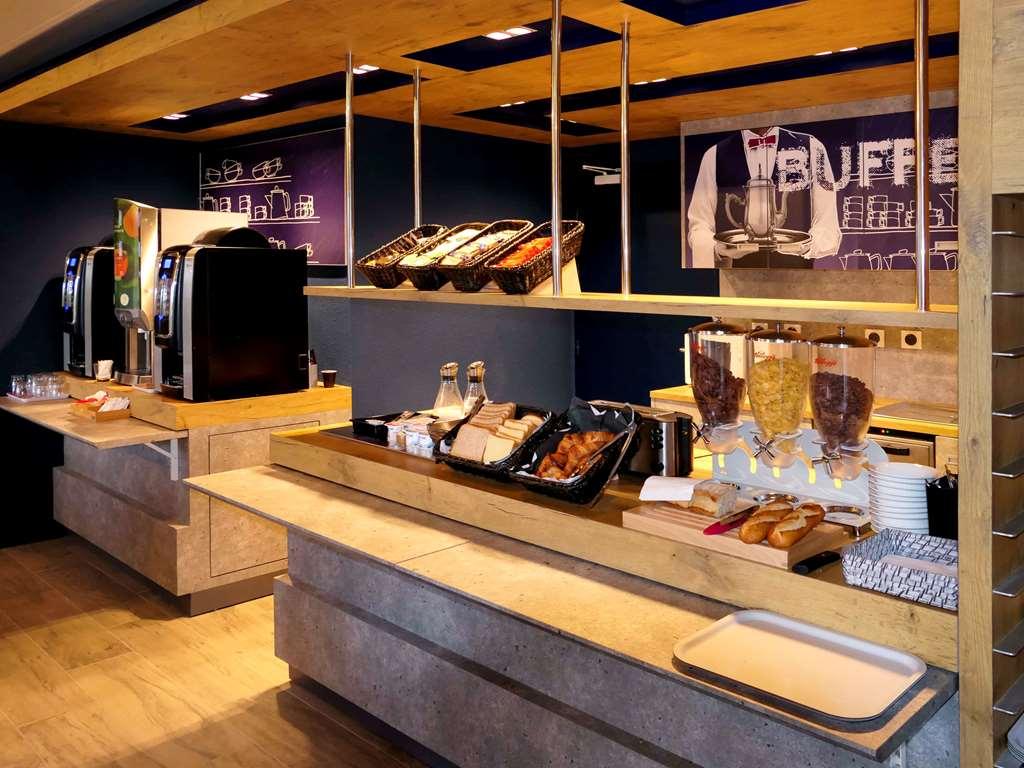 Ibis Budget Perigueux Boulazac Restoran foto