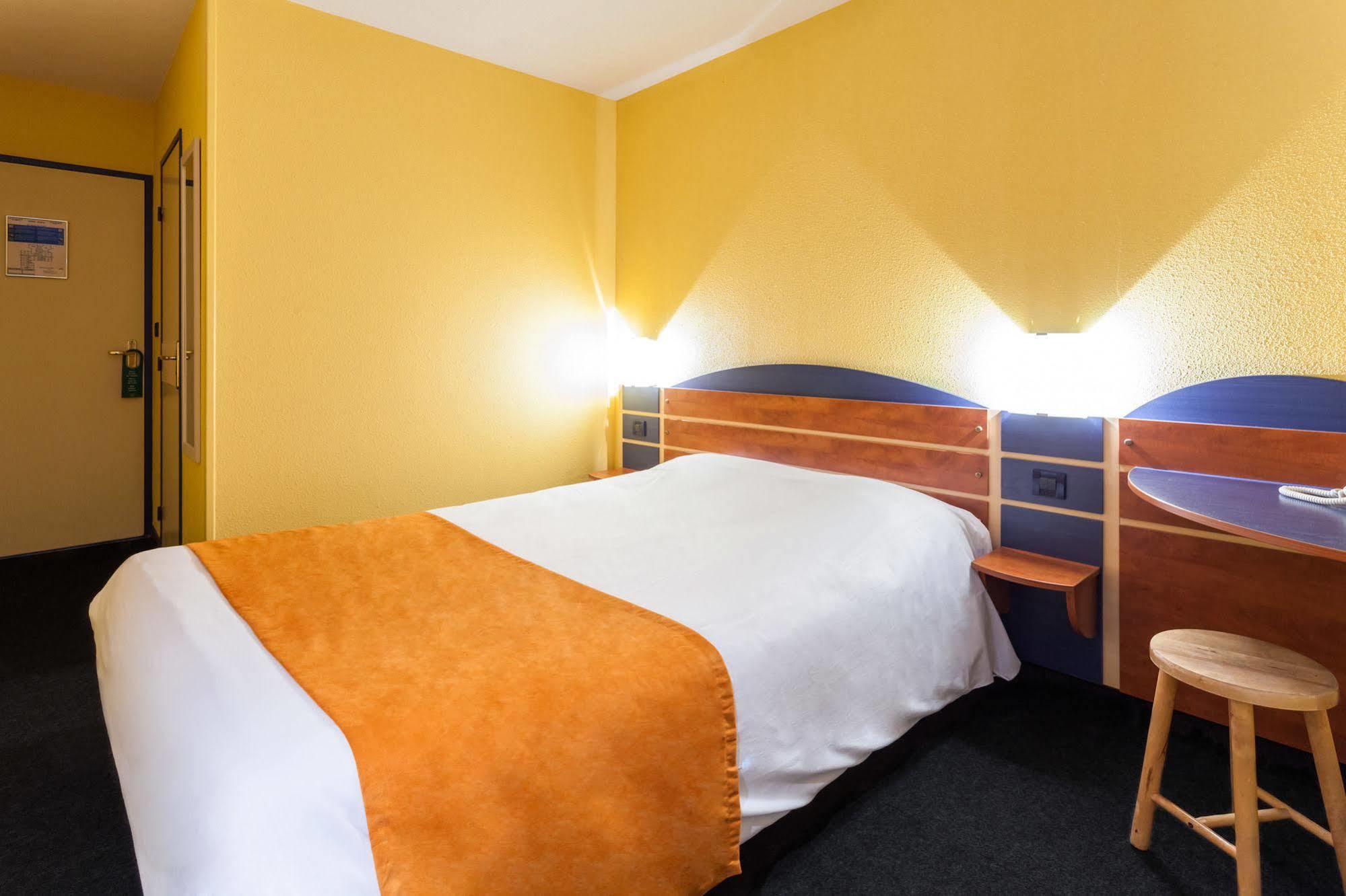 Ibis Budget Perigueux Boulazac Bagian luar foto