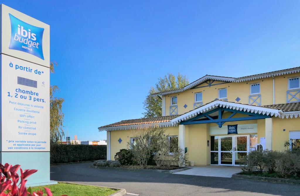 Ibis Budget Perigueux Boulazac Bagian luar foto